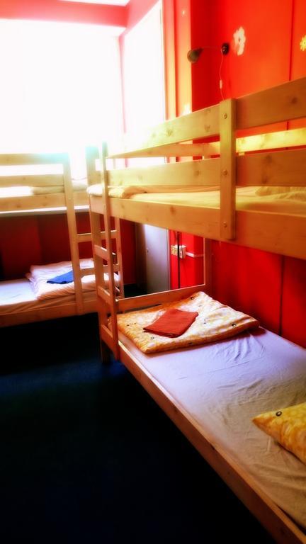 Wdj Hostel Varşovia Cameră foto