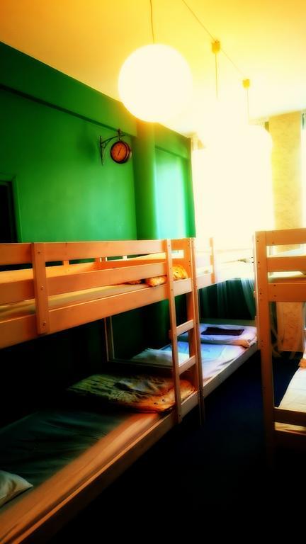 Wdj Hostel Varşovia Cameră foto